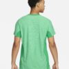 پلوشرت تنیس مردانه نایک NikeCourt Dri-FIT ADV Slam-سبز