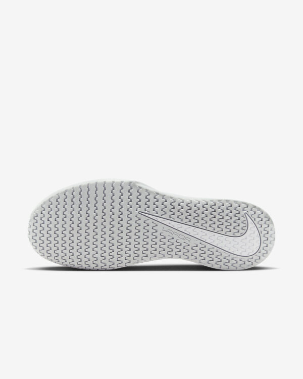 کفش تنیس زنانه نایک NikeCourt Vapor Lite 2- سفید/نقره ای
