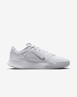 کفش تنیس زنانه نایک NikeCourt Vapor Lite 2- سفید/نقره ای