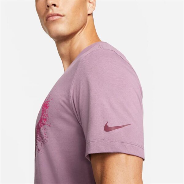 تی شرت تنیس مردانه نایک NikeCourt Dri-FIT Rafa– صورتی