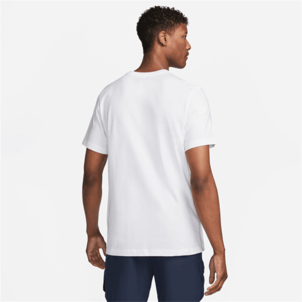 تی شرت تنیس مردانه نایک NikeCourt– سفید