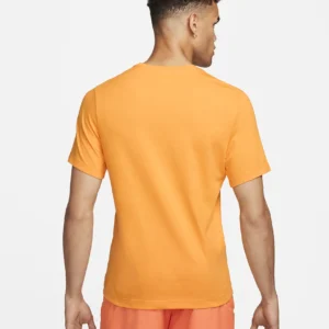 تیشرت تنیس مردانه نایک NikeCourt – نارنجی