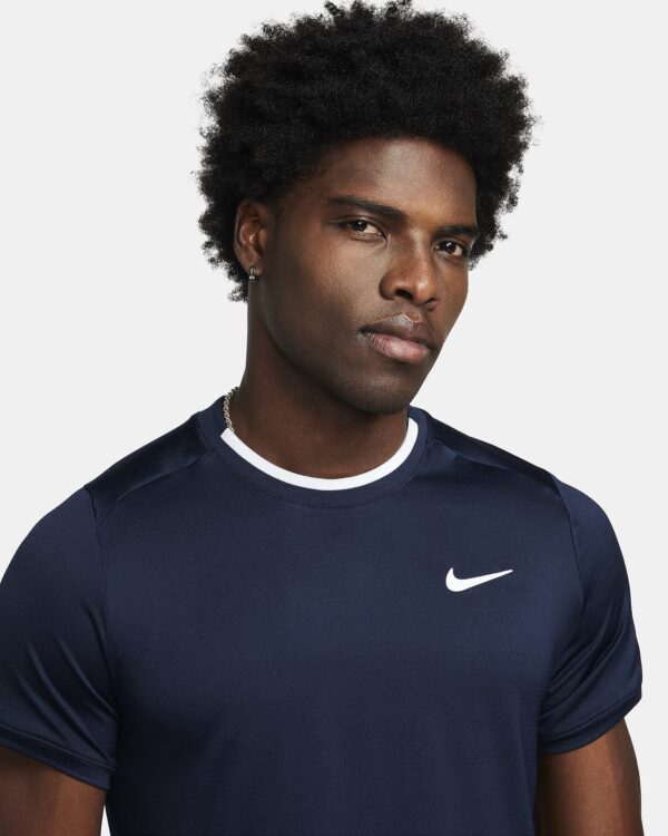 تی شرت تنیس مردانه نایک NikeCourt Advantage Dri-FIT- سرمه ای