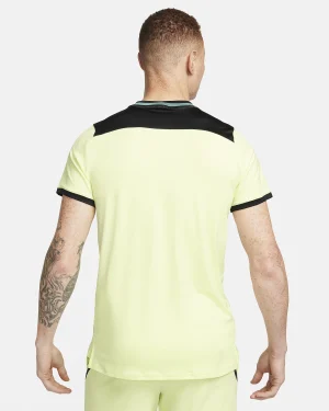 تی شرت تنیس مردانه نایک NikeCourt Advantage Dri-FIT- زرد