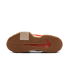 کفش تنیس زنانه نایک Nike GP Challenge Pro PRM- قهوه ای