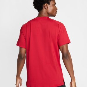 تی شرت تنیس مردانه نایک NikeCourt Advantage Dri-FIT- قرمز