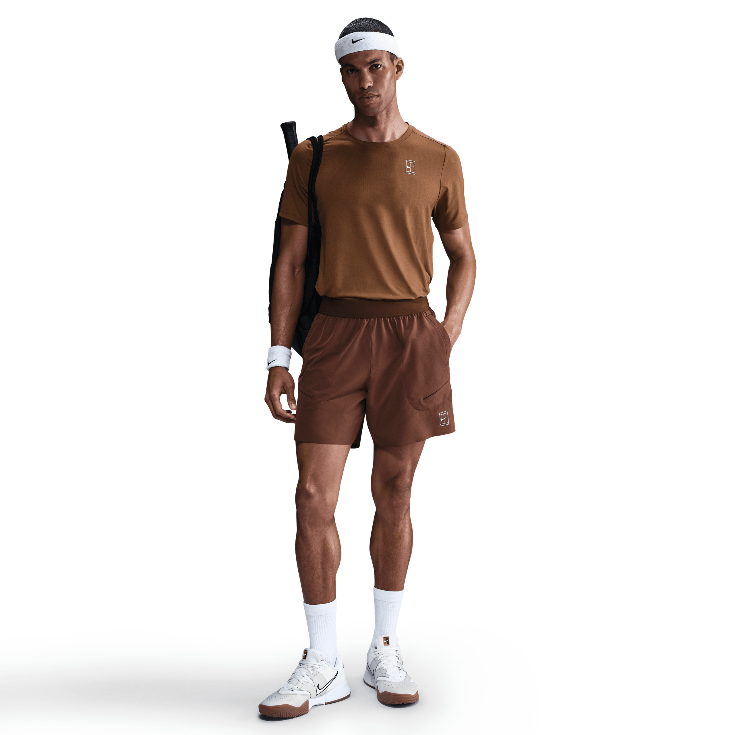 تی شرت تنیس مردانه نایک NikeCourt Advantage Dri-FIT- قهوه ای - تصویر 4