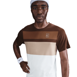 تی شرت تنیس مردانه نایک NikeCourt Advantage- سفید/قهوه ای