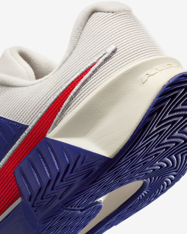 کفش تنیس مردانه نایک Nike GP Challenge Pro Premium – سفید/آبی - Image 8