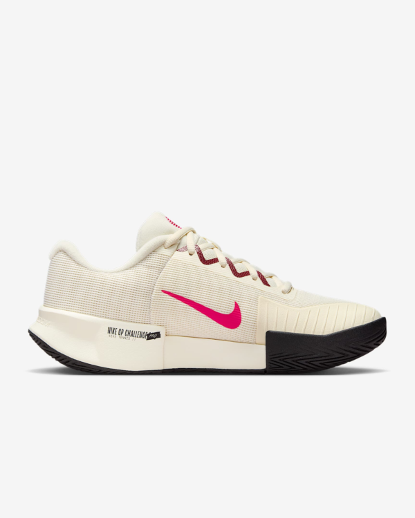 کفش تنیس زنانه نایک Nike Zoom GP Challenge Pro – سفید/قرمز - Image 2