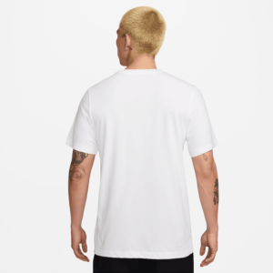 تی شرت تنیس مردانه نایک NikeCourt Dri-FIT Printed – سفید