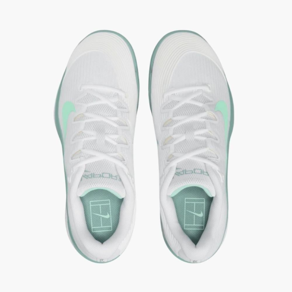 کفش تنیس زنانه نایک Nike Vapor 12 Tennis Shoes- سفید/سبز - Image 5