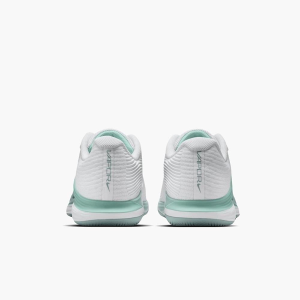 کفش تنیس زنانه نایک Nike Vapor 12 Tennis Shoes- سفید/سبز - Image 4