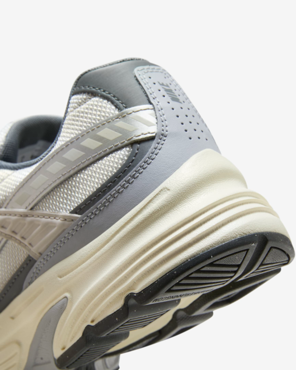 کفش رانینگ مردانه نایک - Nike Initiator - خاکستری - Image 8