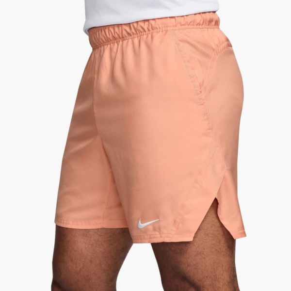 شلوارک تنیس مردانه نایک Nike Court Victory 18cm - کرم - Image 4