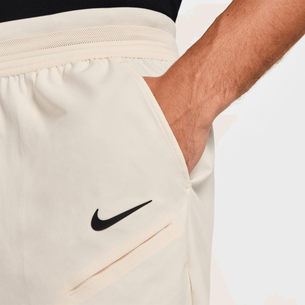 شلوارک تنیس مردانه نایک NikeCourt Slam 15 cm - کرم - Image 3