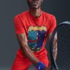 تی شرت تنیس مردانه نایک NikeCourt Dri-FIT Graphic Print- قرمز - Image 3