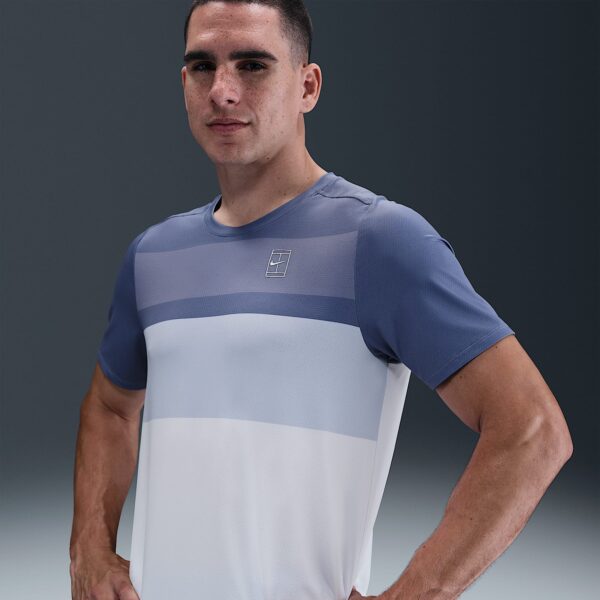تی شرت تنیس مردانه نایک NikeCourt Advantage- سفید/خاکستری
