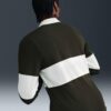 پلوشرت تنیس مردانه نایک NikeCourt Slam Dri-FIT ADV Long Sleeve - زیتونی/سفید - Image 3