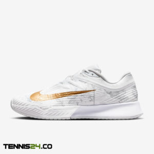 کفش تنیس مردانه نایک Nike Court Vapor Pro 3 PRM Tennis Shoes- سفید/طلایی کفش تنیس مردانه نایک Nike Court Vapor Pro 3 PRM Tennis Shoes- سفید/طلایی