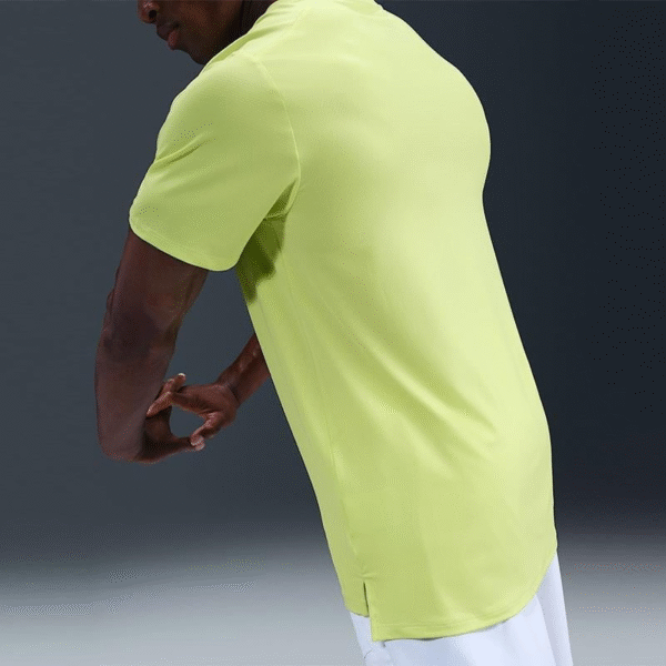 تی شرت تنیس مردانه نایک Nike Court Advantage Dri-FIT - زرد - Image 5