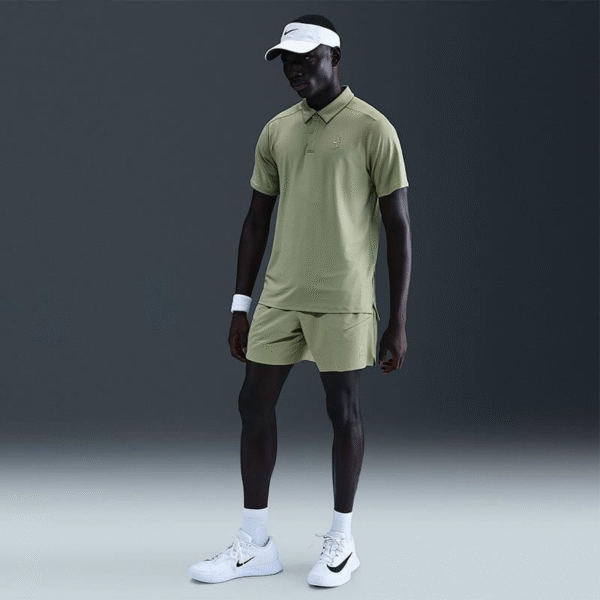 شلوارک تنیس مردانه نایک NikeCourt Advantage Dri-FIT 6'' (15 cm) - سبز - Image 3