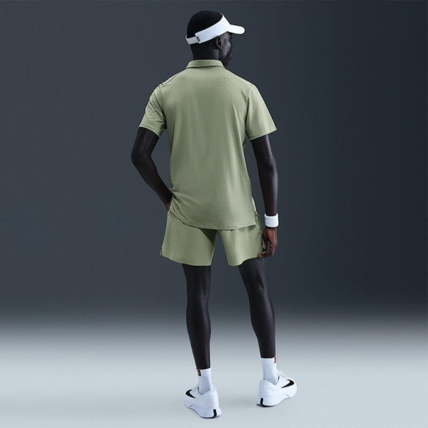 شلوارک تنیس مردانه نایک NikeCourt Advantage Dri-FIT 6'' (15 cm) - سبز - Image 4