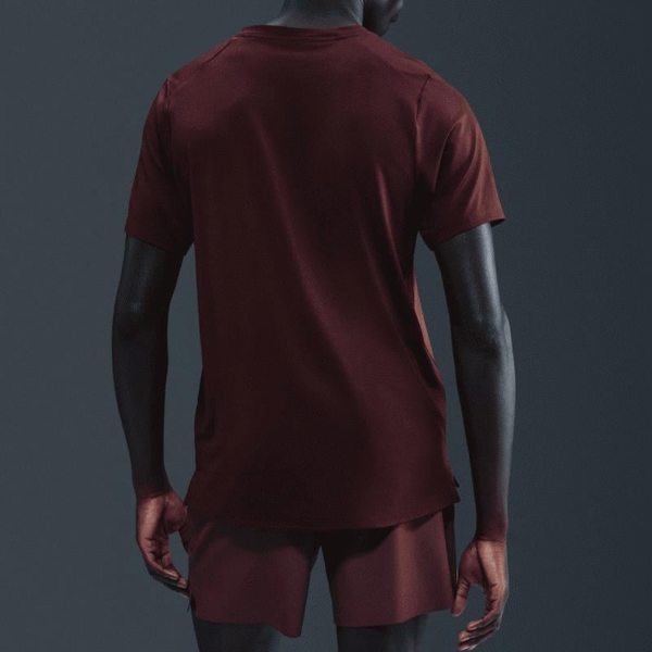 تی شرت تنیس مردانه نایک Nike Court Advantage Dri-FIT - زرشکی - Image 2