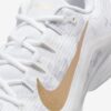 کفش تنیس مردانه نایک Nike Vapor 12 Tennis Shoes- سفید/طلایی - Image 8