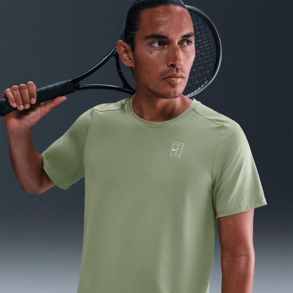 تی شرت تنیس مردانه نایک Nike Court Advantage Dri-FIT - سبز - Image 5