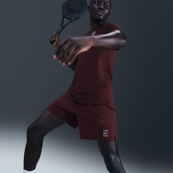شلوارک تنیس مردانه نایک NikeCourt Advantage Dri-FIT 6'' (15 cm) - زرشکی - Image 3