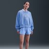 سویشرت تنیس زنانه نایک NikeCourt Heritage Phoenix Fleece - آبی - Image 4