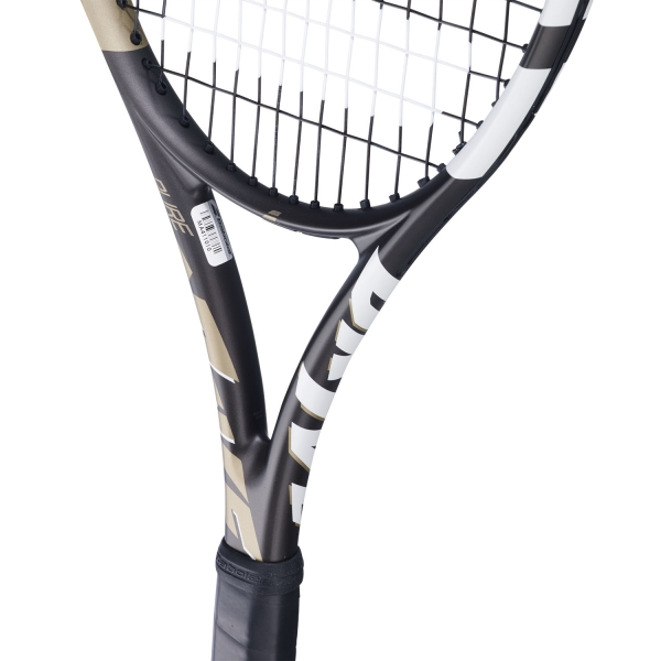 راکت تنیس بزرگسالان بابولات Babolat Pure Drive Wimbledon 2025 300g راکت تنیس بزرگسالان بابولات Babolat Pure Drive Wimbledon 2025 300g - Image 4