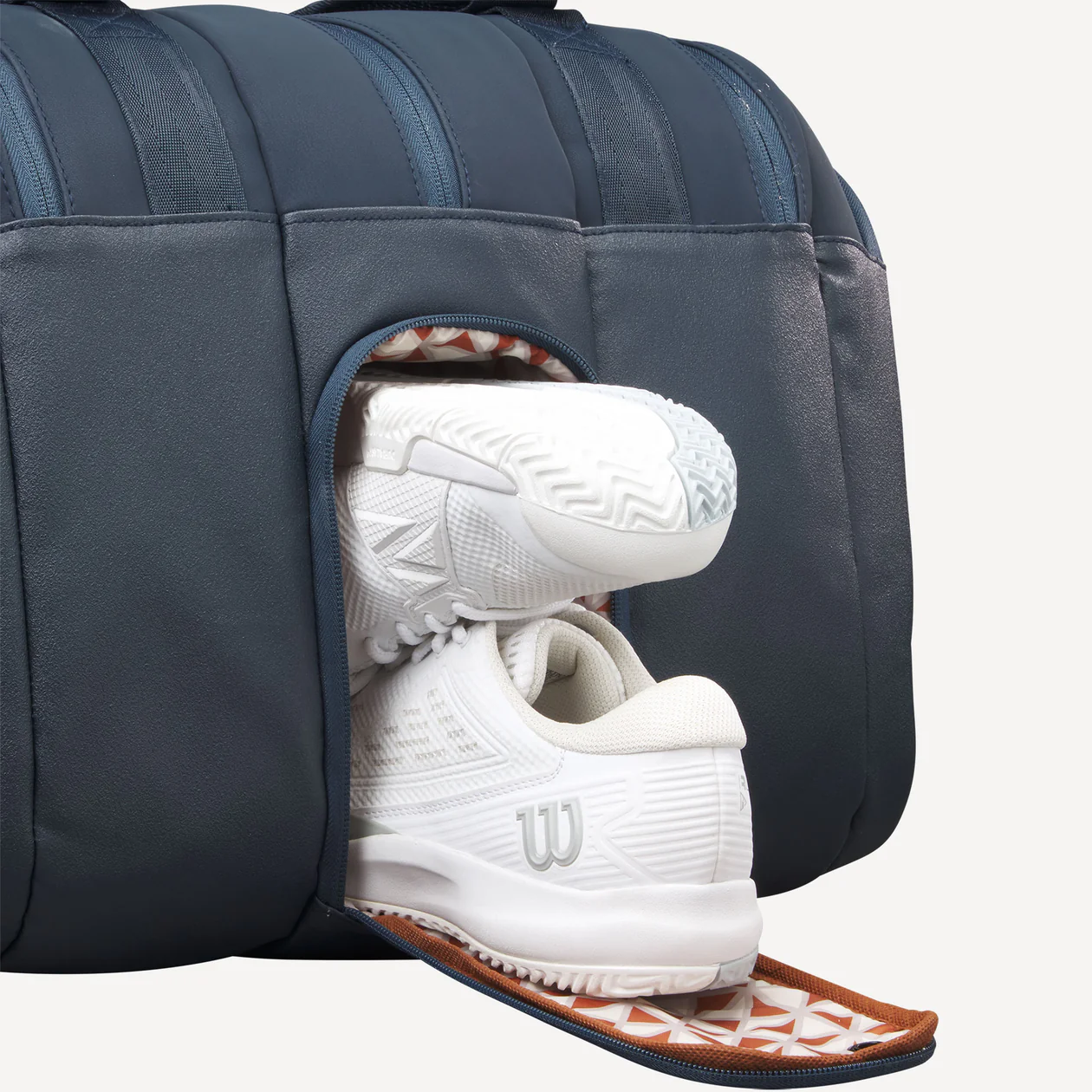 ساک تنیس ویلسون ساک تنیس ویلسون Wilson Roland Garros 2025 - 9 Racket Bag ساک تنیس ویلسون ساک تنیس ویلسون Wilson Roland Garros 2025 - 9 Racket Bag - Image 8