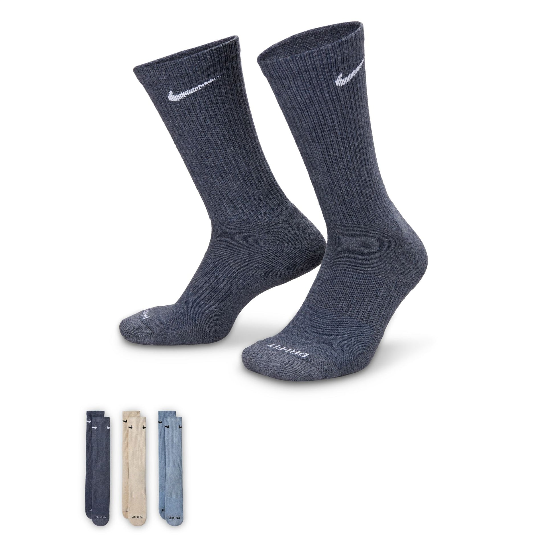 جوراب تنیس نایک Nike Everyday Plus Cushioned - پک سه تایی- چند رنگی جوراب تنیس نایک Nike Everyday Plus Cushioned - پک سه تایی- چند رنگی