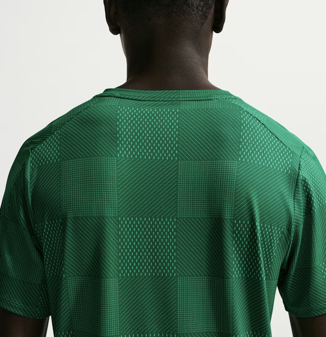 تیشرت تنیس مردانه نایک مدل NikeCourt Advantage Dri-FIT – سبز - تصویر 2