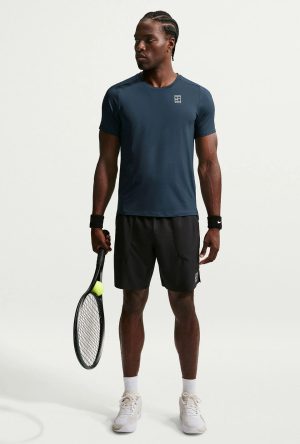 تیشرت تنیس مردانه نایک NikeCourt Advantage– سرمه ای تیشرت تنیس مردانه نایک NikeCourt Advantage– سرمه ای