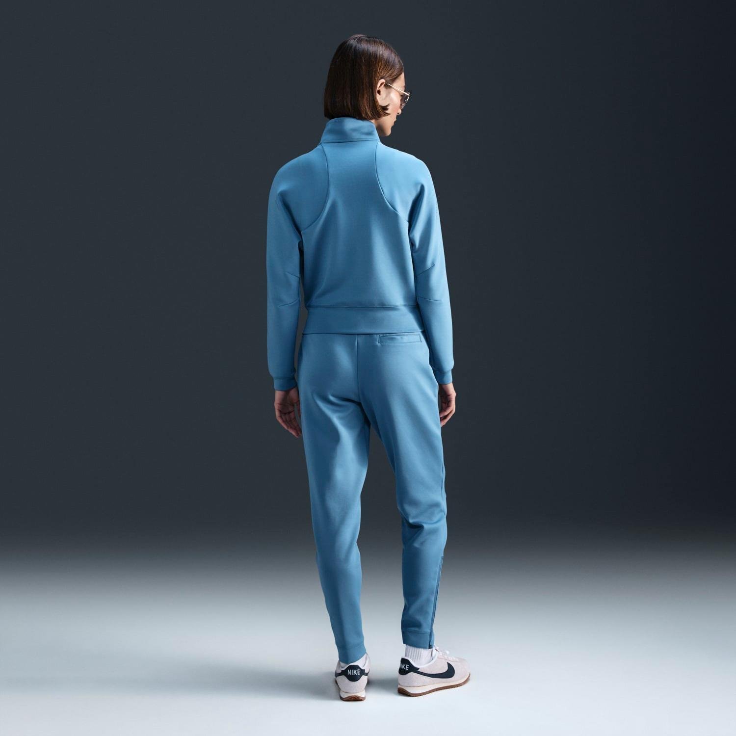 سویشرت تنیس زنانه نایک Nike Court Heritage Logo– سرمه ای روشن - تصویر 3