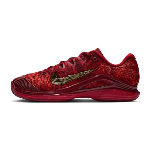 کفش تنیس زنانه نایک Vapor 12 Qinwen Zheng – قرمز/طلایی کفش تنیس زنانه نایک مدل Vapor 12 Qinwen Zheng کد IQ9093-600 – قرمز/طلایی