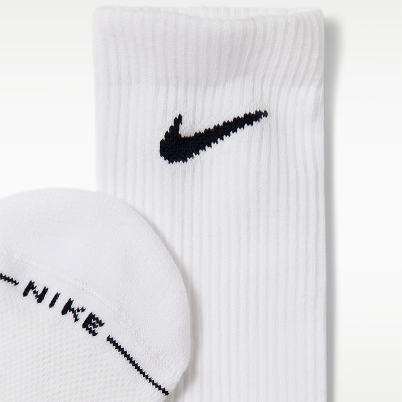جوراب ورزشی نایک Nike Everyday Elevated Dri-FIT Crew – سفید - تصویر 4